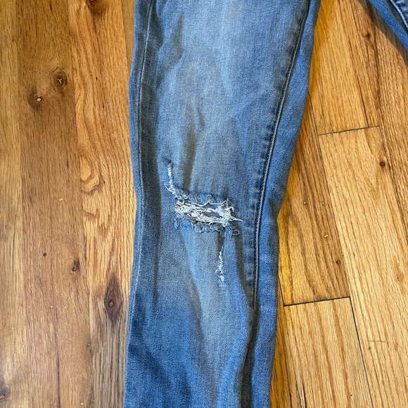 Blanknyc Skinny Classique Jeans, distressed | size 26 - Picture 13 of 15